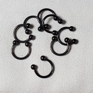 Medium Horseshoe Lip Rings